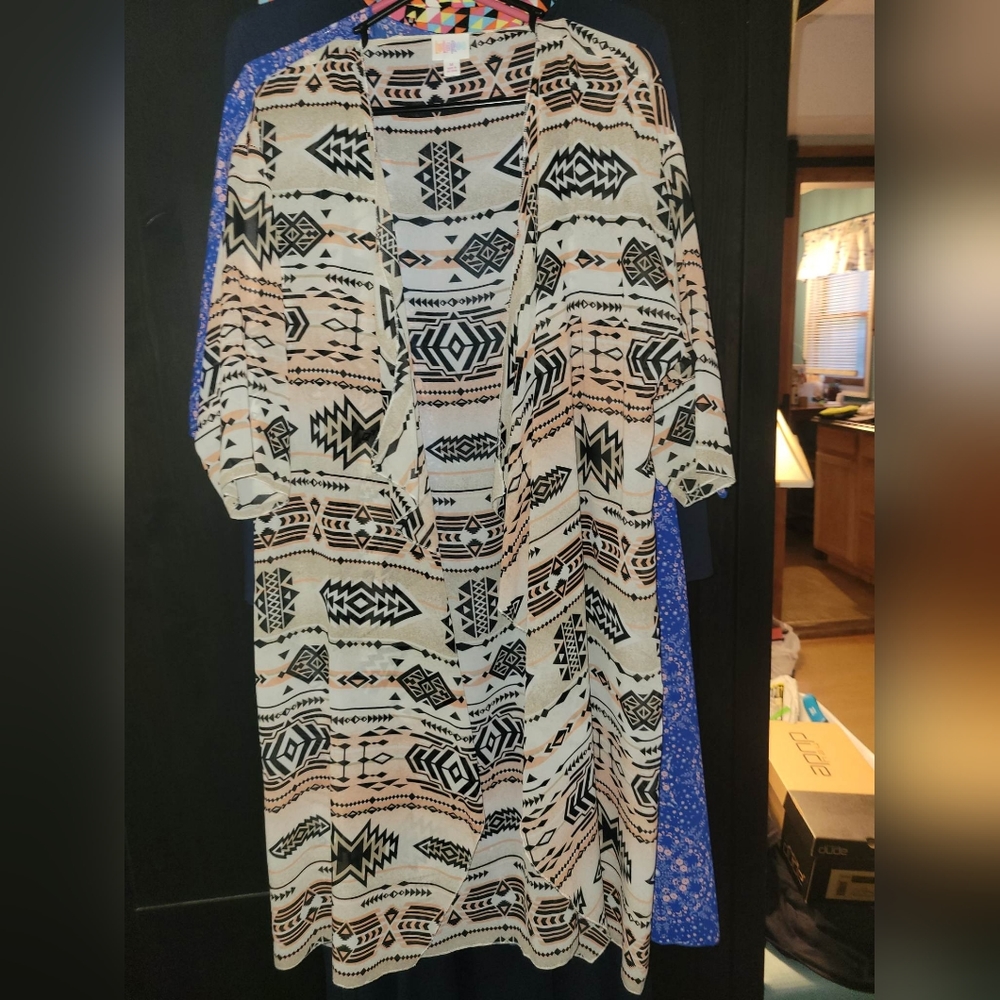 Shirley kimono, size M (10-18)